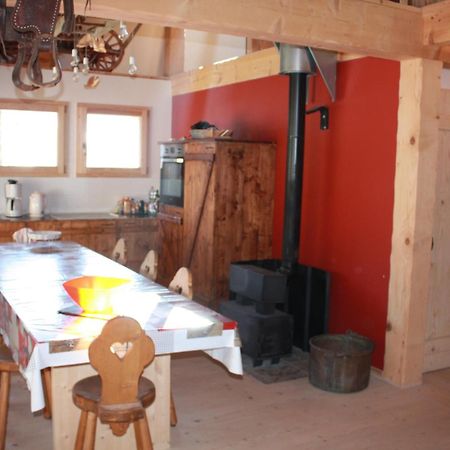 Bed and Breakfast La Case Abondance Exterior foto